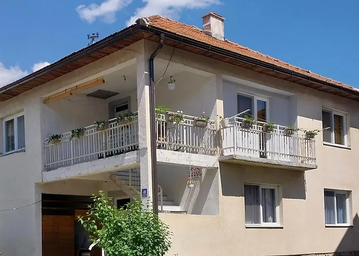 Apartman Sarac